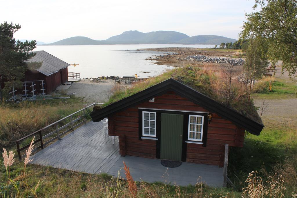 Ulvsvag Gjestgiveri Og Fjordcamping As Ruang foto