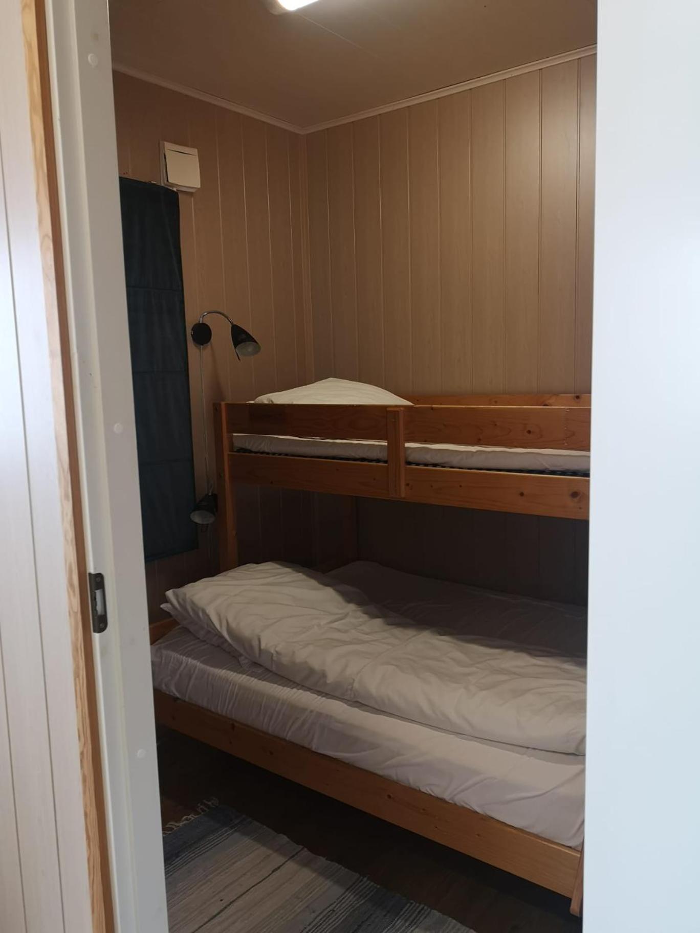 Ulvsvag Gjestgiveri Og Fjordcamping As Bagian luar foto